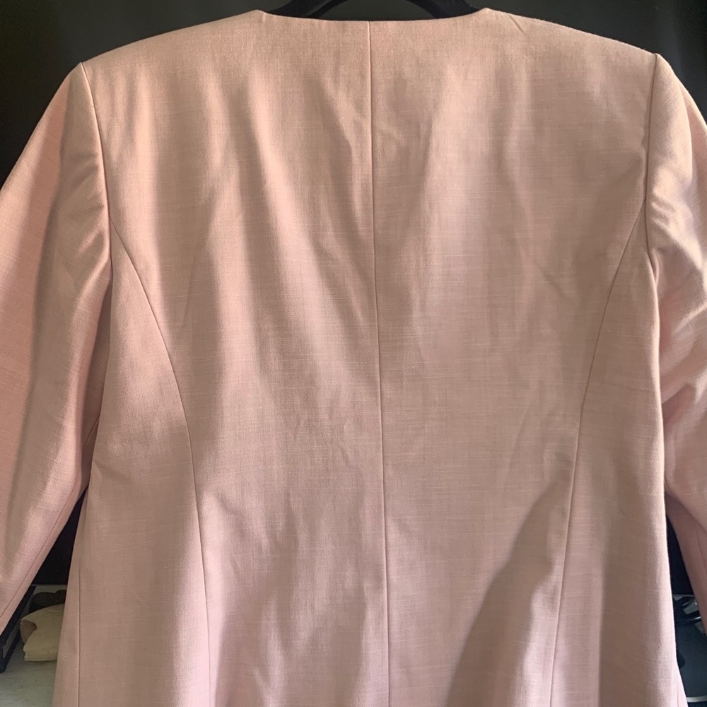 Pink Collarless Jacket - Picture 4 of 5